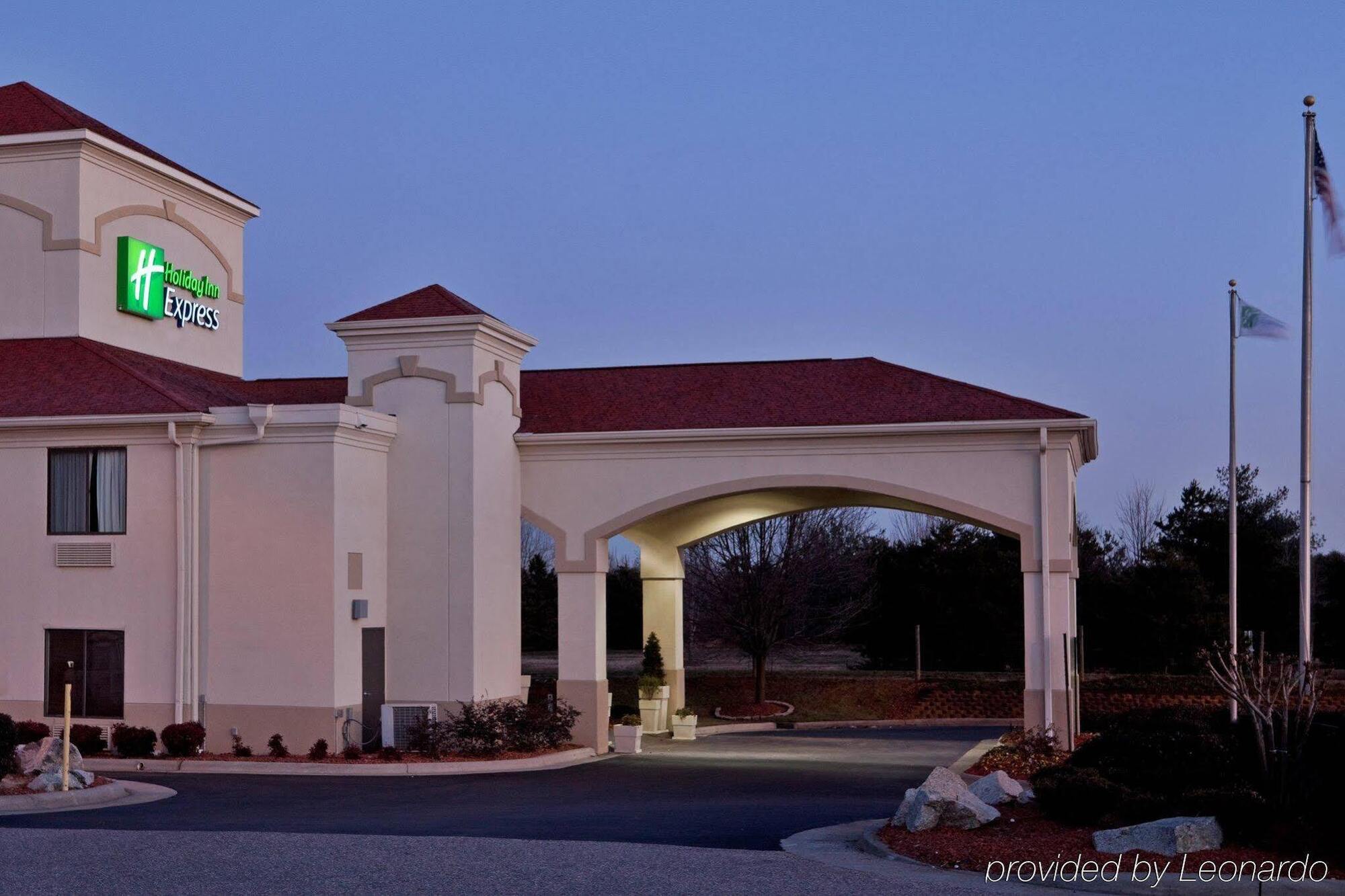 Best Western Kernersville Exteriér fotografie